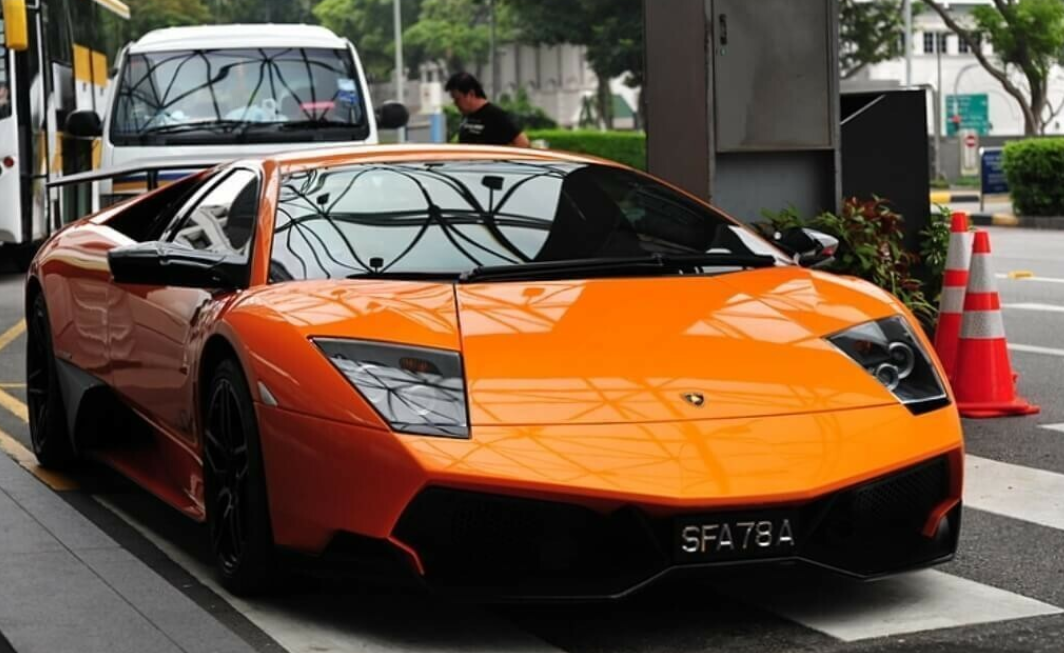 PREORDER VMB x Miniature Planet 1:18 Lamborghini Murcielago LP670-4 Superveloce (Active Air Vents)