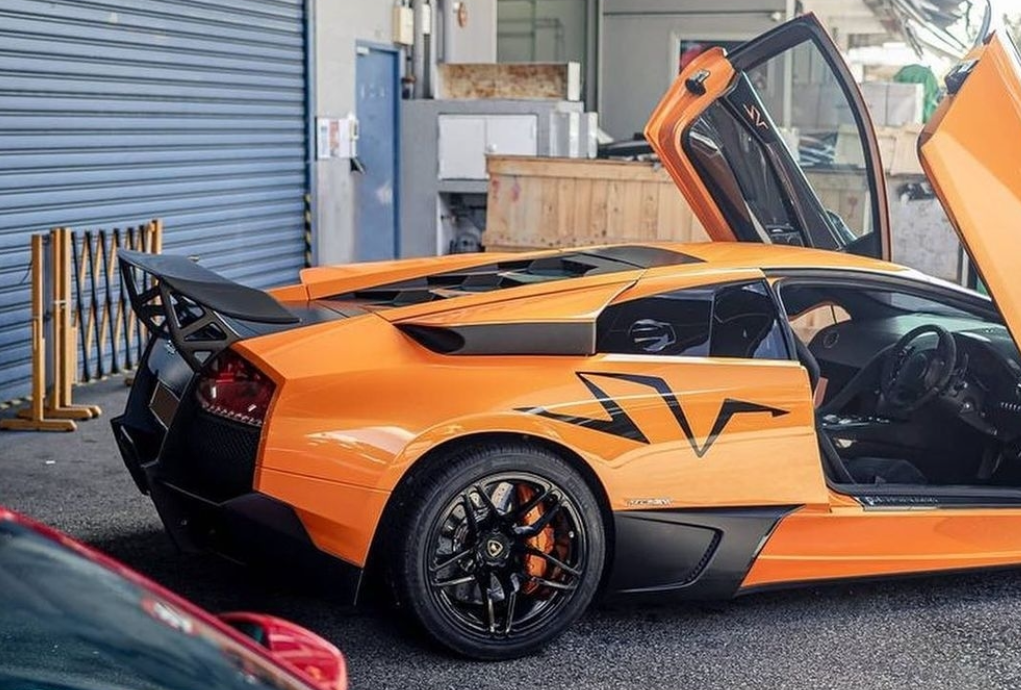 PREORDER VMB x Miniature Planet 1:18 Lamborghini Murcielago LP670-4 Superveloce (Active Air Vents)