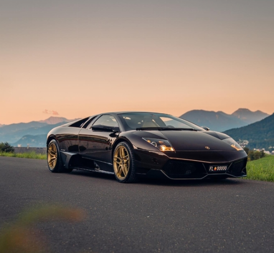 PREORDER VMB x Miniature Planet 1:18 Lamborghini Murcielago LP670-4 Superveloce (Active Air Vents)