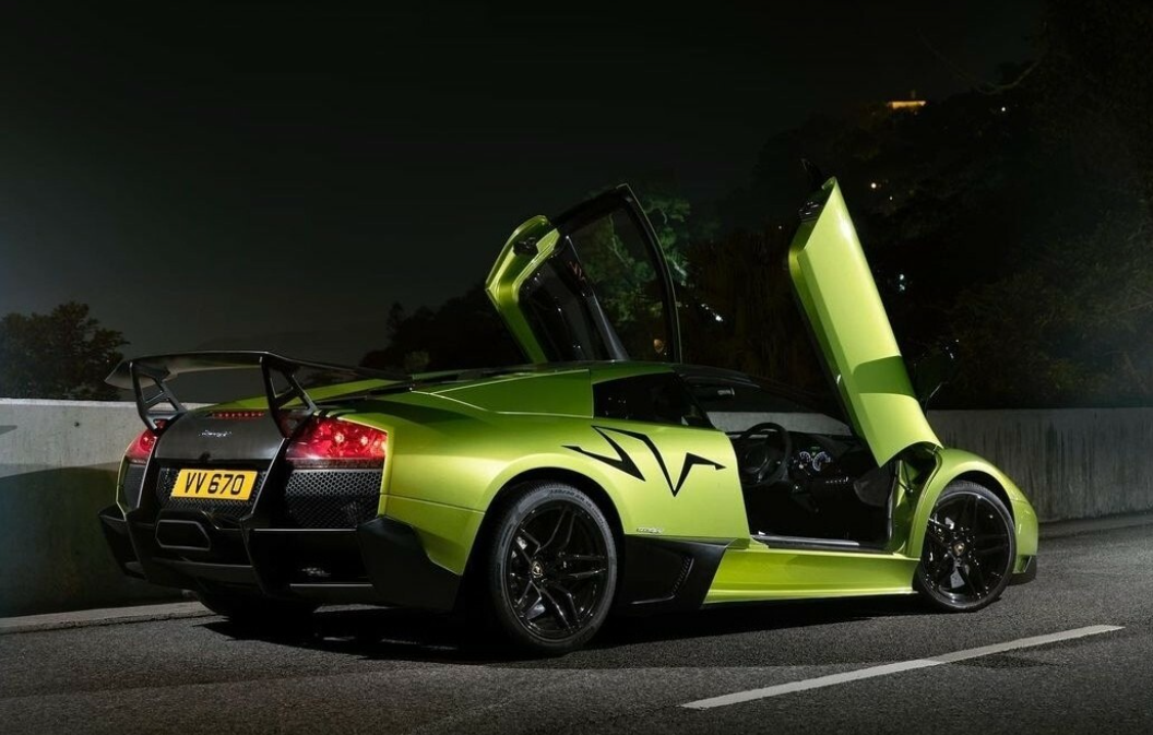 PREORDER VMB x Miniature Planet 1:18 Lamborghini Murcielago LP670-4 Superveloce (Active Air Vents)