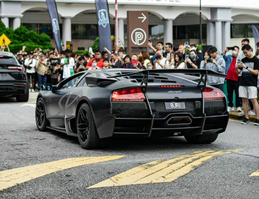 PREORDER VMB x Miniature Planet 1:18 Lamborghini Murcielago LP670-4 Superveloce (Active Air Vents)