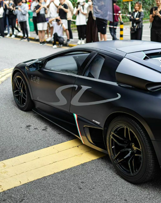 PREORDER VMB x Miniature Planet 1:18 Lamborghini Murcielago LP670-4 Superveloce (Active Air Vents)