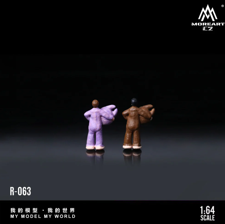 MoreArt 1:64 OFF DUTY DOLLSET