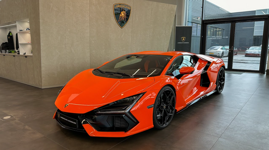 PREORDER Henson & Heaven 1:18 Lamborghini Revuelto (Arancio Apodis)