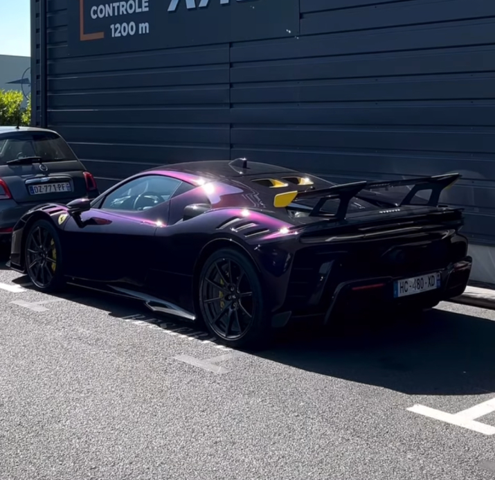 PREORDER Henson & Heaven 1:18 Ferrari SF90XX Stradale (Viola Hong Kong)