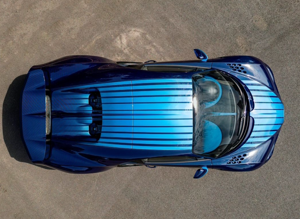 PREORDER Henson & Heaven 1:18 Bugatti Chiron Super Sport ‘Extreme French Racing Blue’