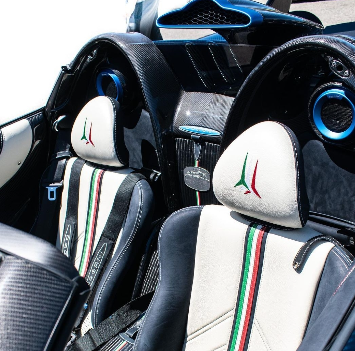 PREORDER Hneson & Heaven 1:18 Pagani Huayra Roadster Tricolore