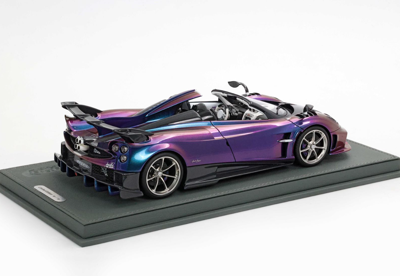 PREORDER BBR 1:18 Pagani Imola Roadster (Chameleon)