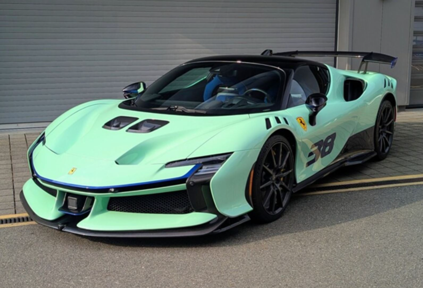 PREORDER BBR 1:18 Ferrari SF90XX Spider (Verde Pallido)