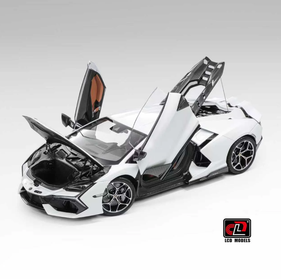 PREORDER LCD Models 1:18 Lamborghini Revuelto (White)