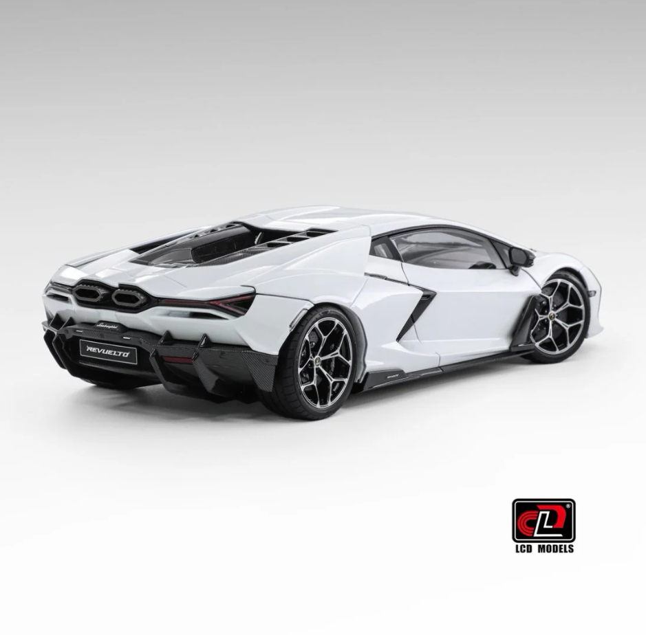 PREORDER LCD Models 1:18 Lamborghini Revuelto (White)