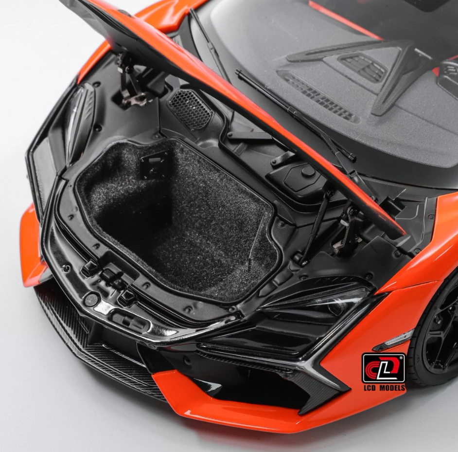 PREORDER LCD Models 1:18 Lamborghini Revuelto (Orange)