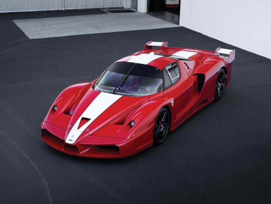 PREORDER Henson & Heaven 1:18 Ferrari FXX (Rosso Corsa)
