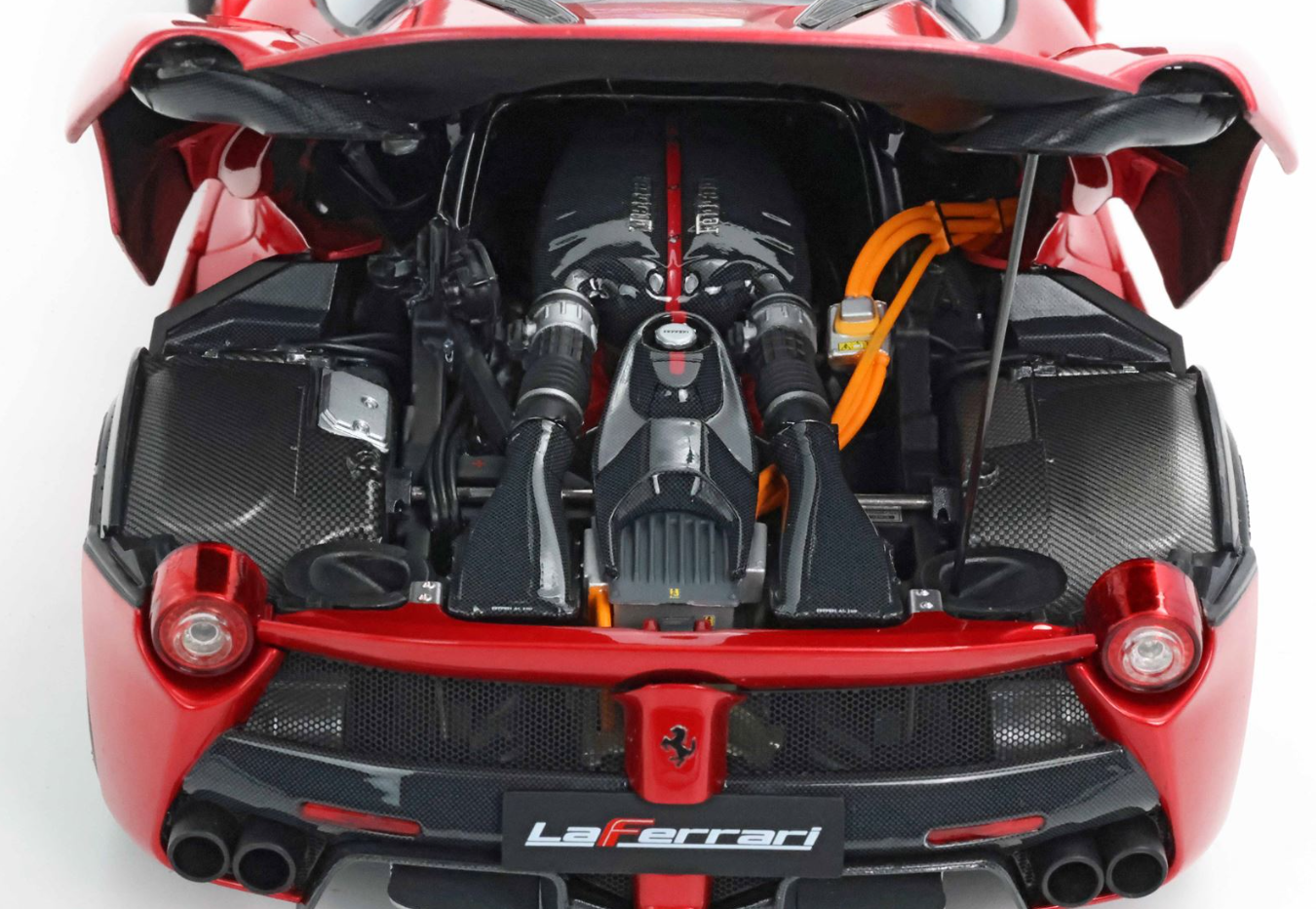 PREORDER BBR 1:18 Ferrari Laferrari (Rosso F1 2007 Black Roof) - Carbon Base