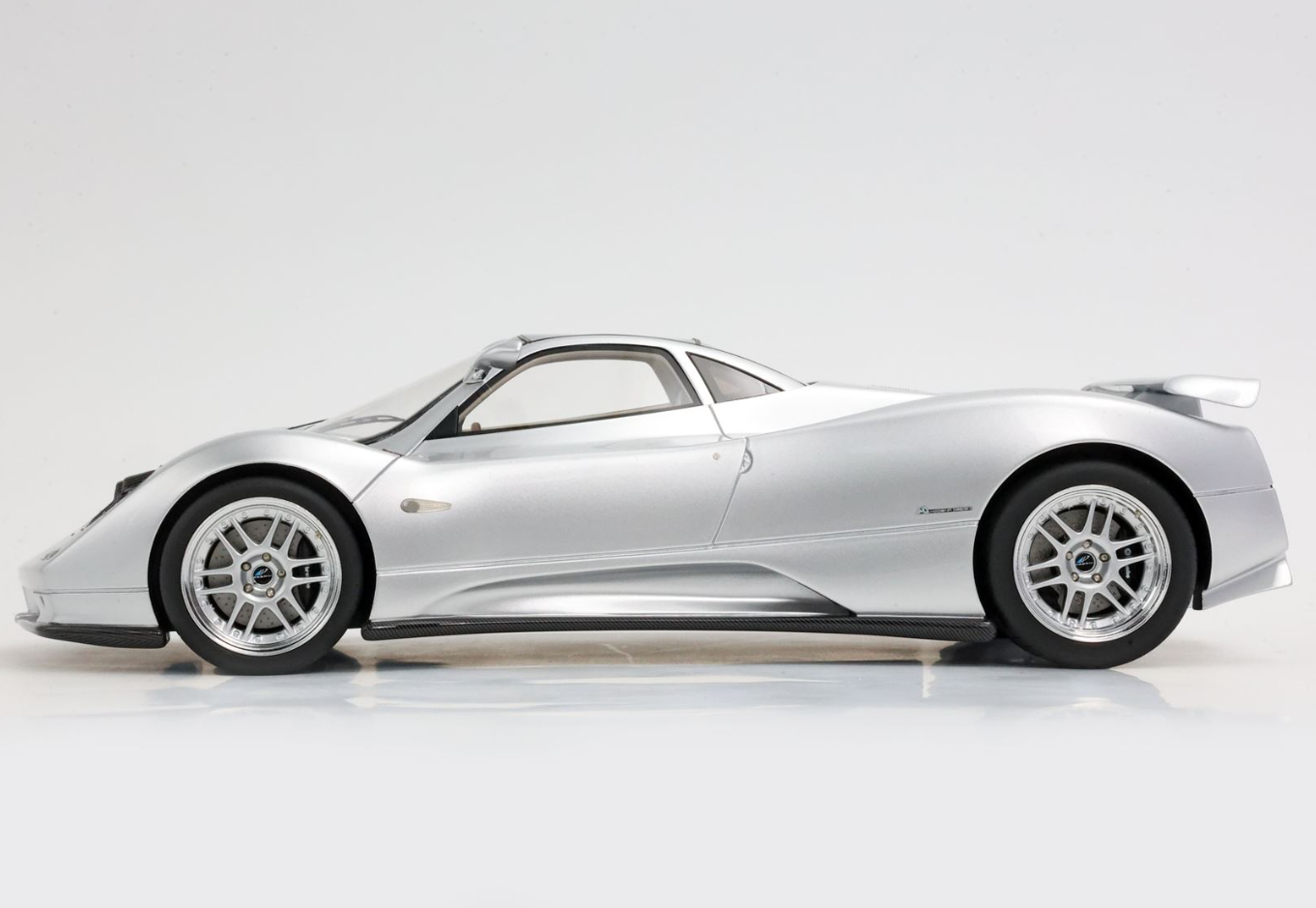 PREORDER BBR 1:18 Pagani ZONDA C12 001 1999 Silver 20th anniversary restoration
