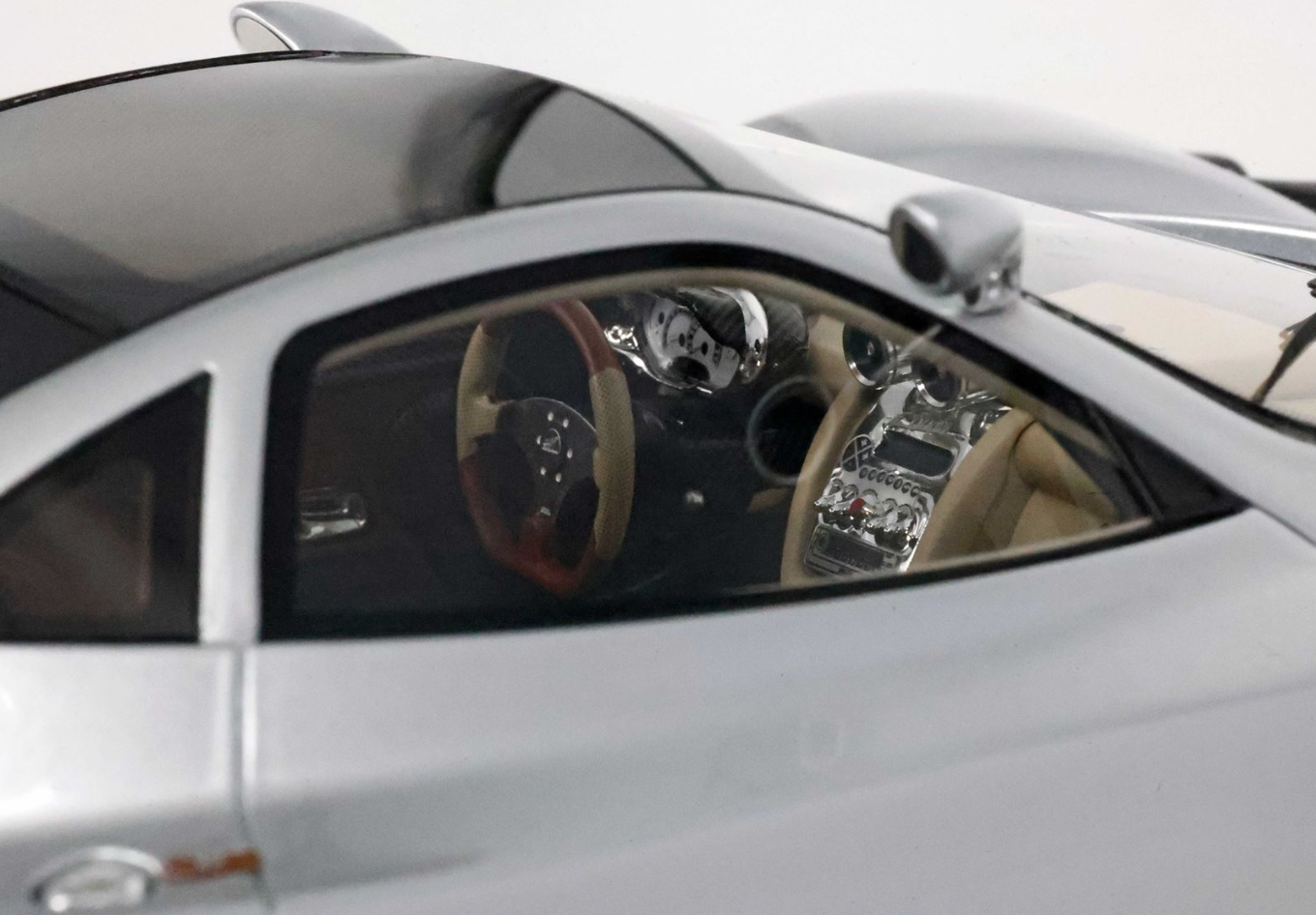 PREORDER BBR 1:18 Pagani ZONDA C12 001 1999 Silver 20th anniversary restoration