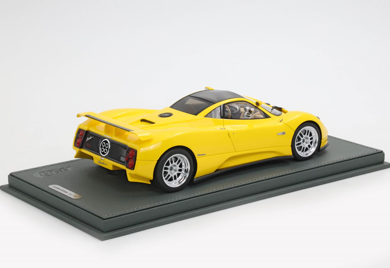 BBR 1:18 Pagani Zonda C12 (Yellow)