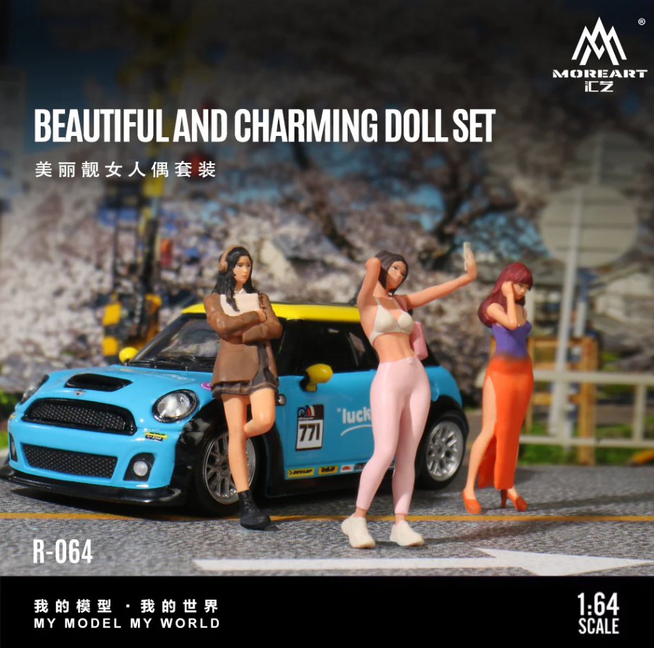 MoreArt 1:64 Beautiful and Charming Doll Set