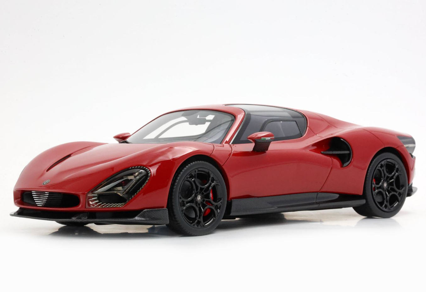 BBR 1:18 Alfa Romeo 33 Stradale (Rosso Alfa)