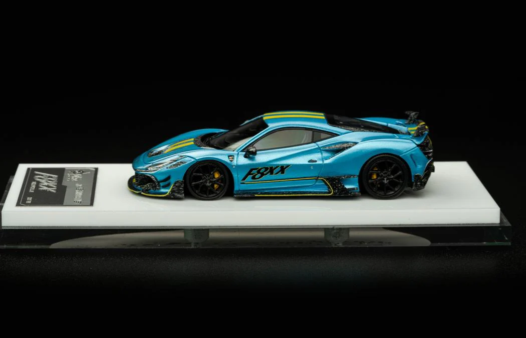 FuelMe Models 1:64 Mansory F8XX