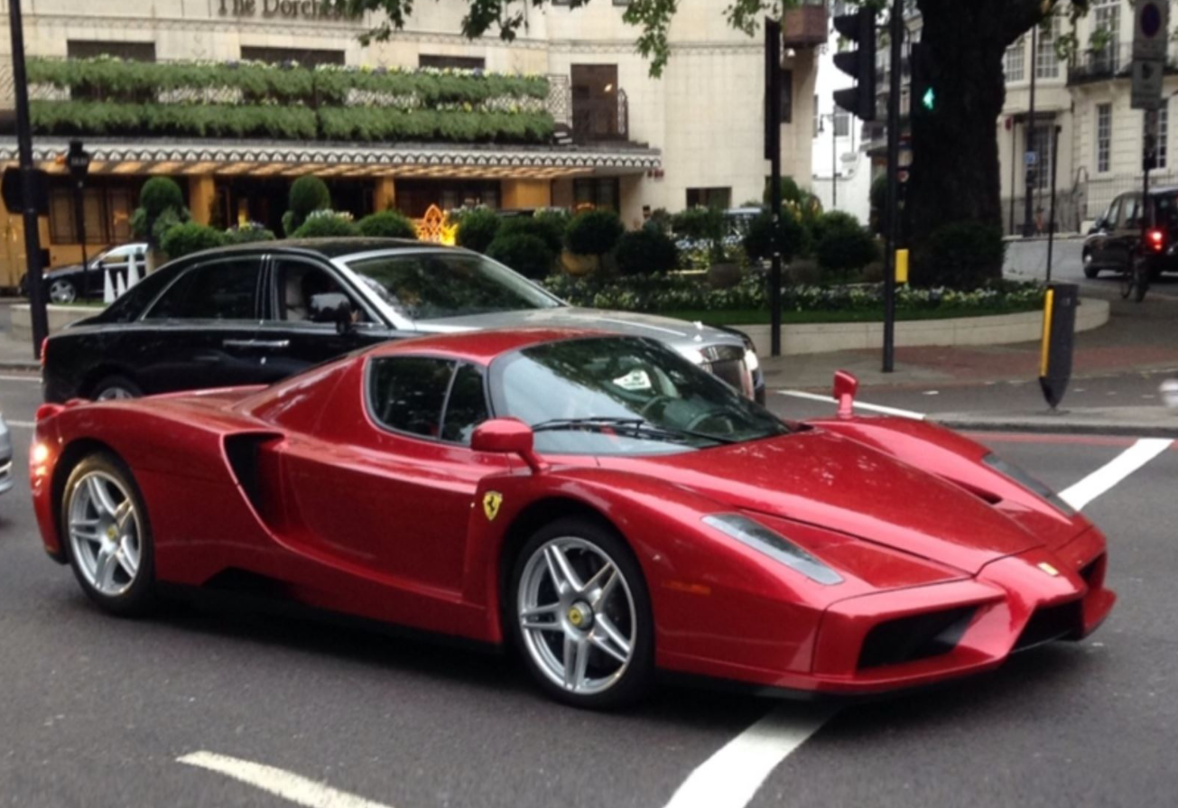 PREORDER BBR 1:18 Ferrari Enzo 'Open Diecast' (Rosso F1 2007 - Silver Wheels) LUXURY PACK