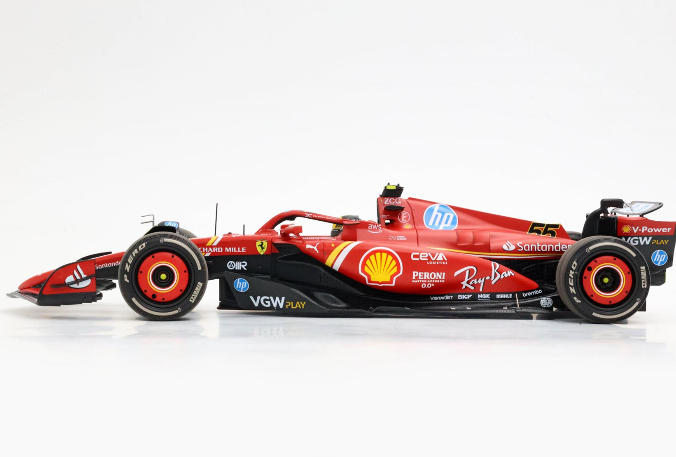 BBR 1:18 Ferrari SF24 ITALIAN GP 2024 - Monza Sainz 4th position (Luxury Pack)