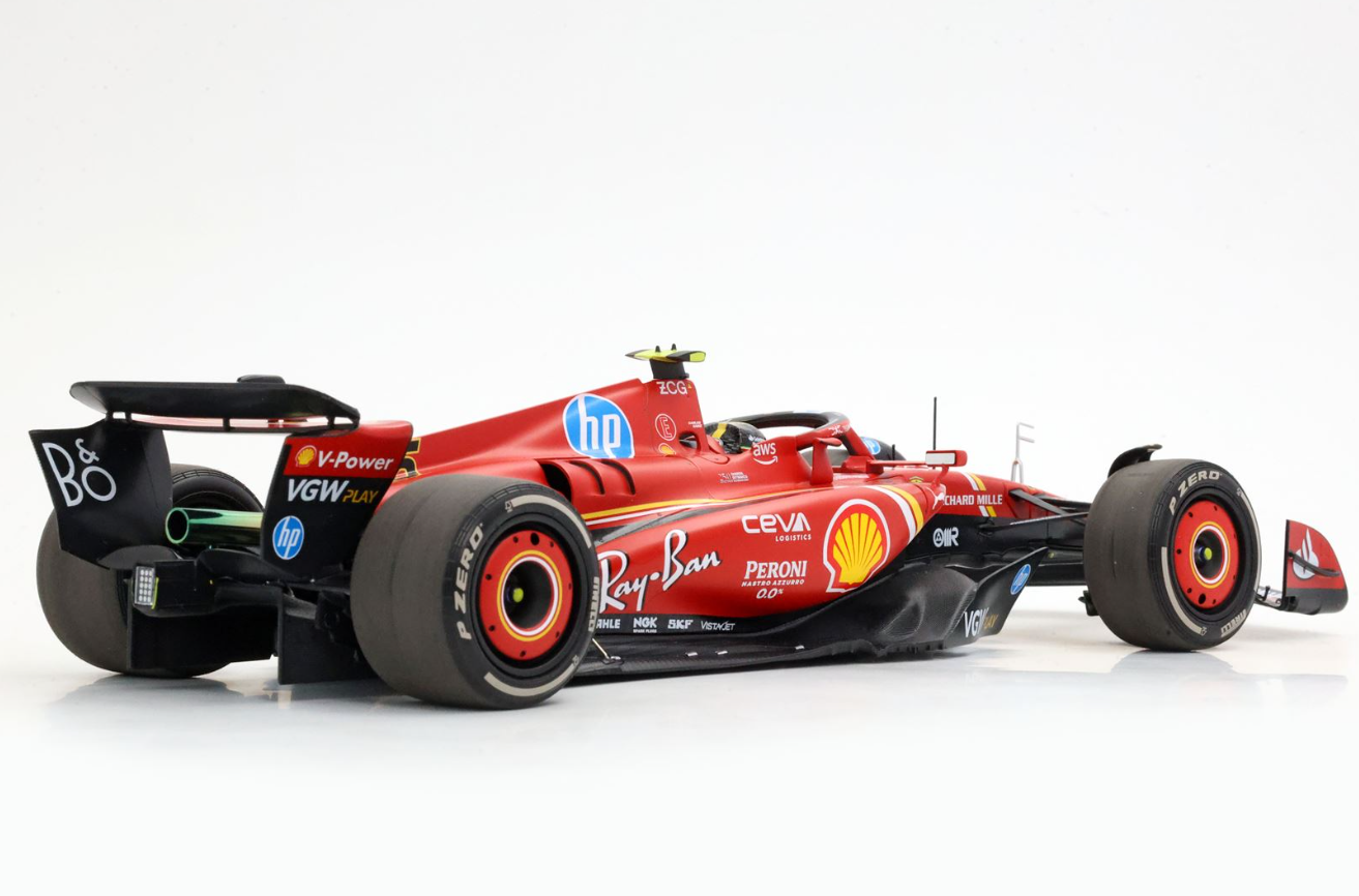 BBR 1:18 Ferrari SF24 ITALIAN GP 2024 - Monza Sainz 4th position (Luxury Pack)