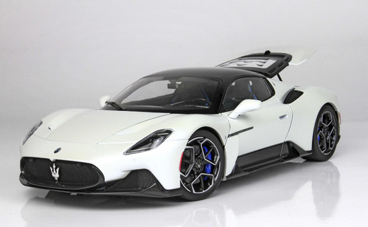 BBR 1:18 Maserati MC20 'OPEN/CLOSE' White Audace black roof