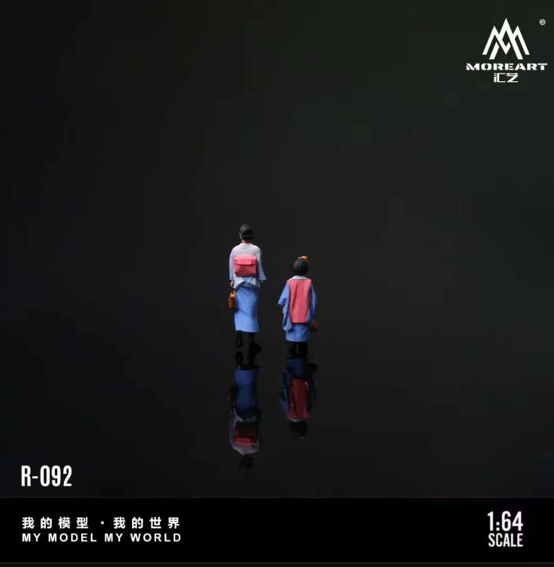 PREORDER MoreArt 1:64 Japanese Style Mother and Daughter Outing Figure Set