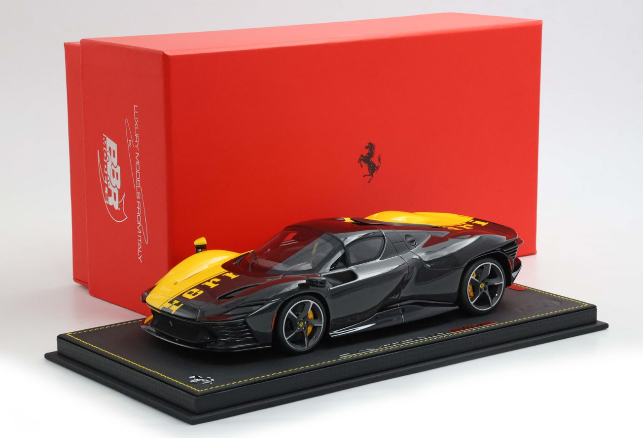 BBR 1:18 Ferrari SP3 Daytona 599+1 spider (Giallo Modena/Carbon fiber)