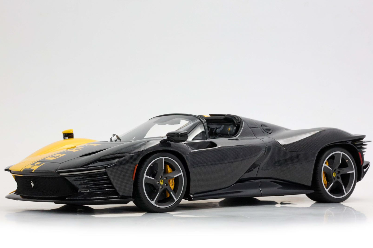 BBR 1:18 Ferrari SP3 Daytona 599+1 spider (Giallo Modena/Carbon fiber)