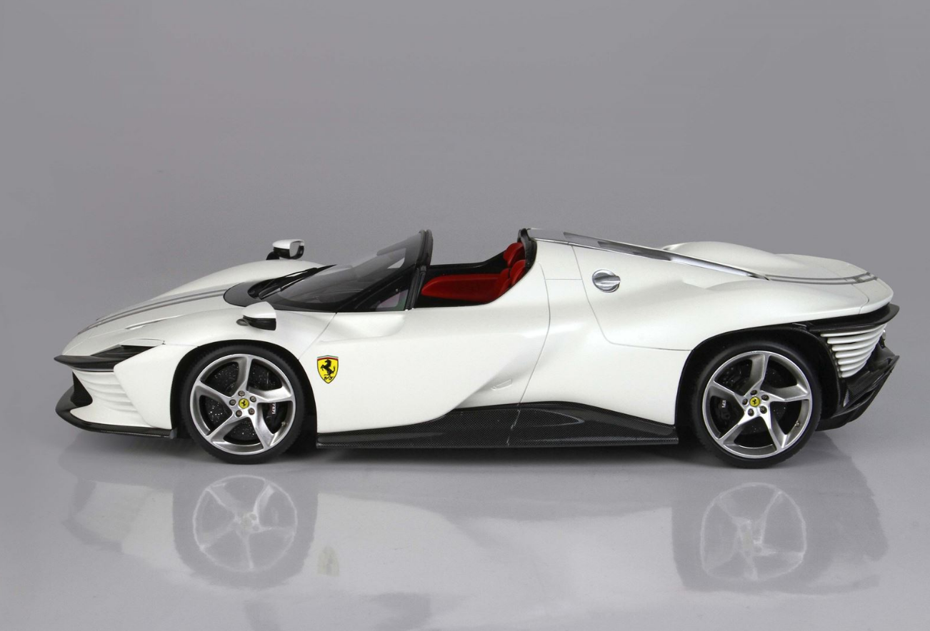 [PRE-ORDER] BBR 1:18 Ferrari SP3 Daytona 'Open Roof' - Matt metallic Italian white