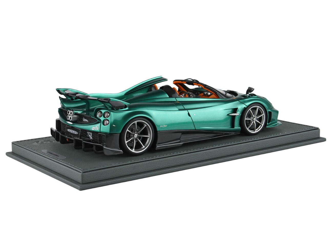 [PRE-ORDER] BBR 1:18 Pagani Imola Roadster (Rio Green)