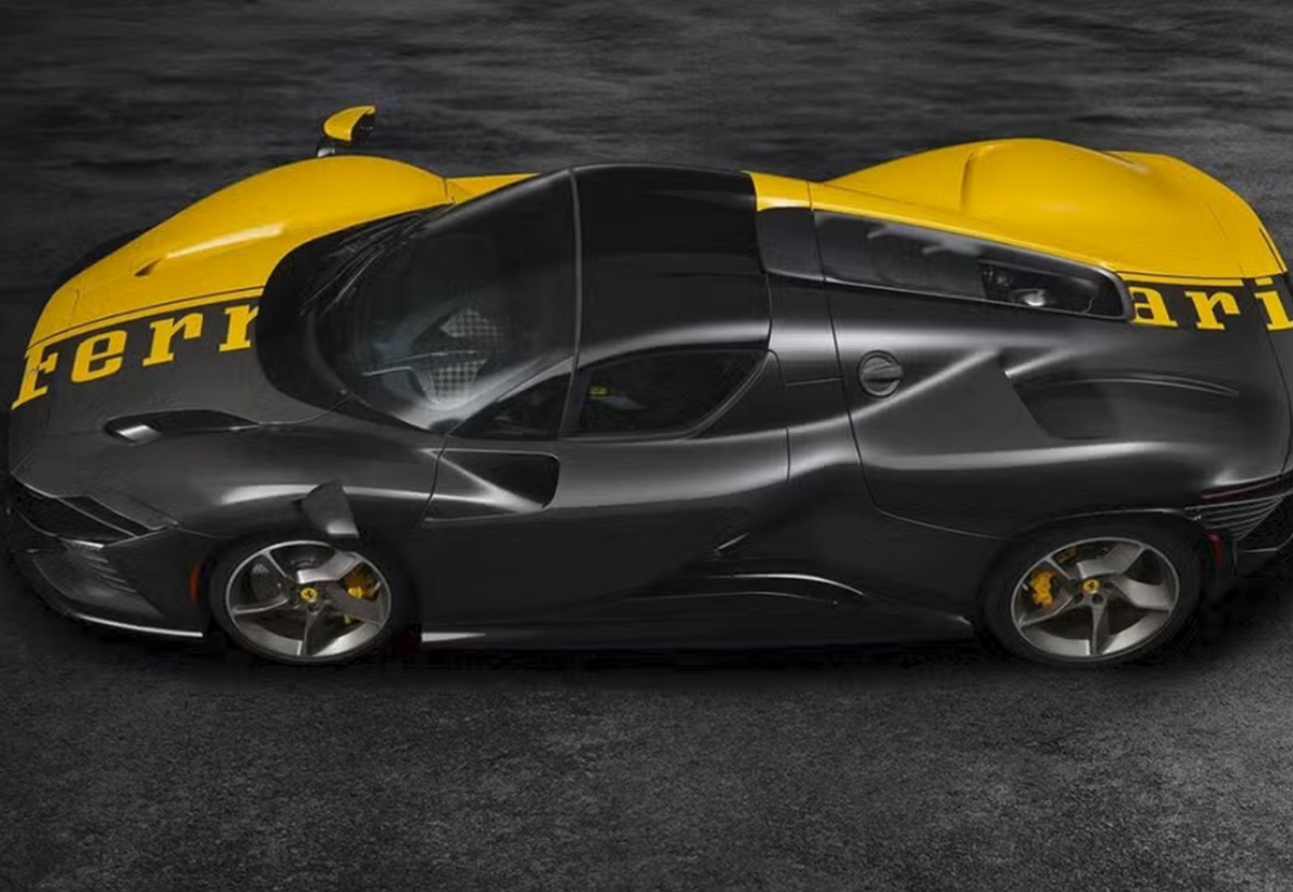 [PRE-ORDER] BBR 1:18 Ferrari SP3 Daytona 599+1 spider (Giallo Modena/Carbon fiber)