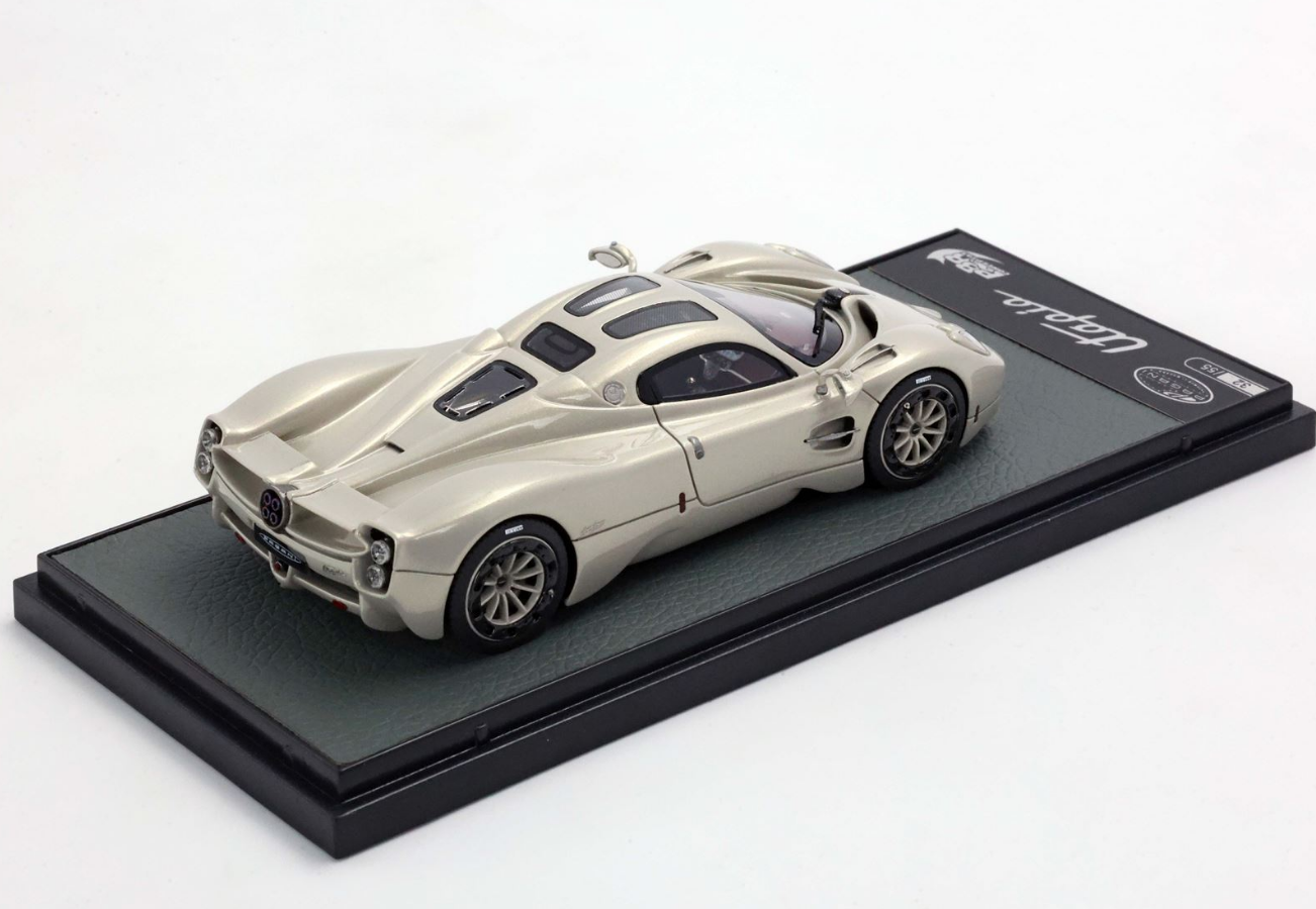 BBR 1:43 Pagani Utopia (Grey Rinascimento)
