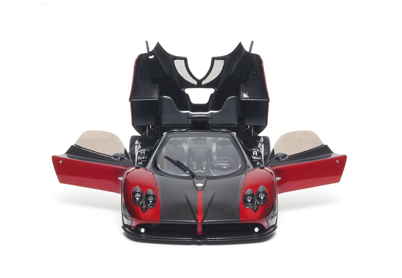 BBR 1:18 Pagani Zonda Cinque (Rosso Dubai)