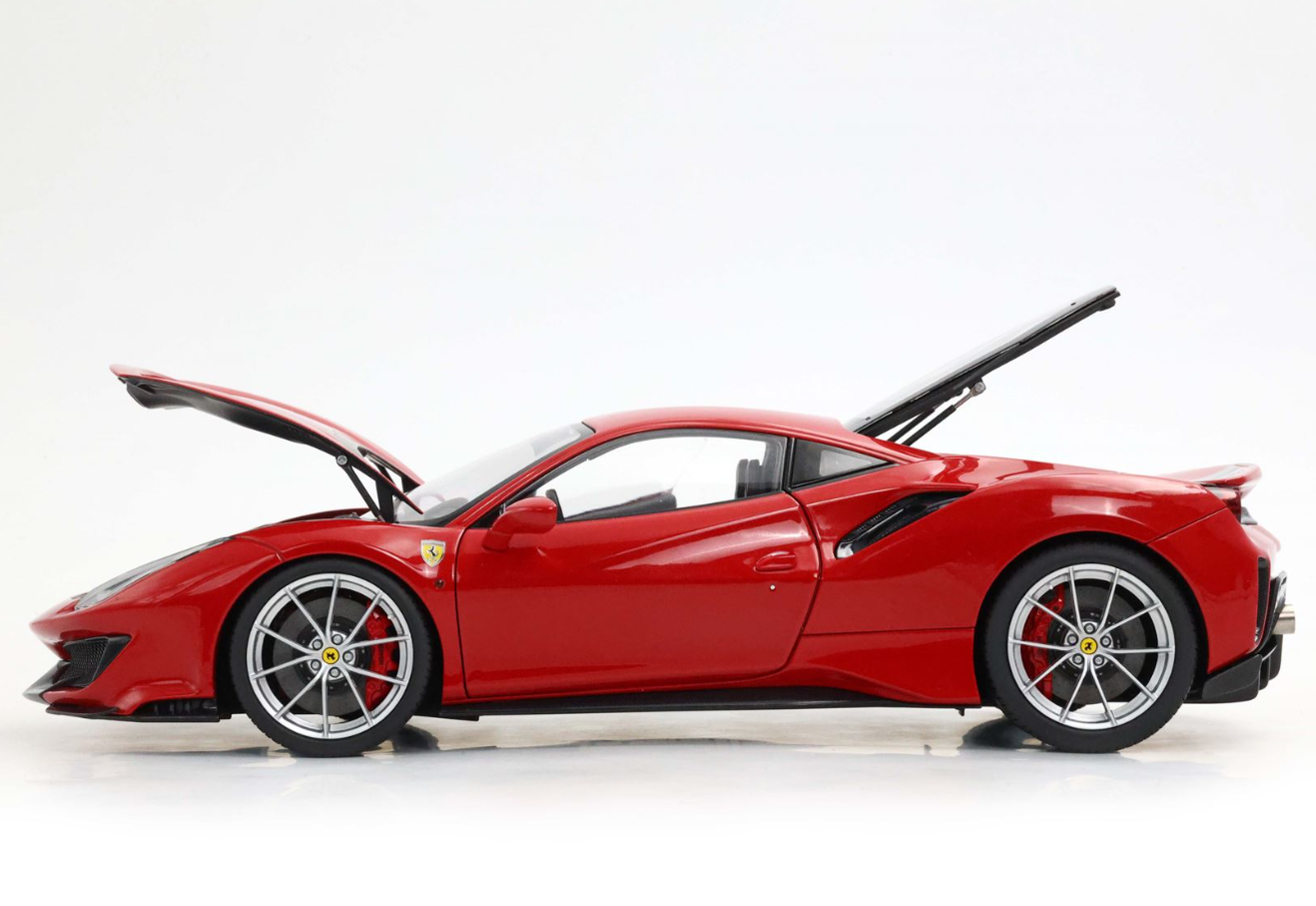 PREORDER BBR 1:18 Ferrari 488 Pista 'Open/Close' (Rosso Corsa w/ Stripe)