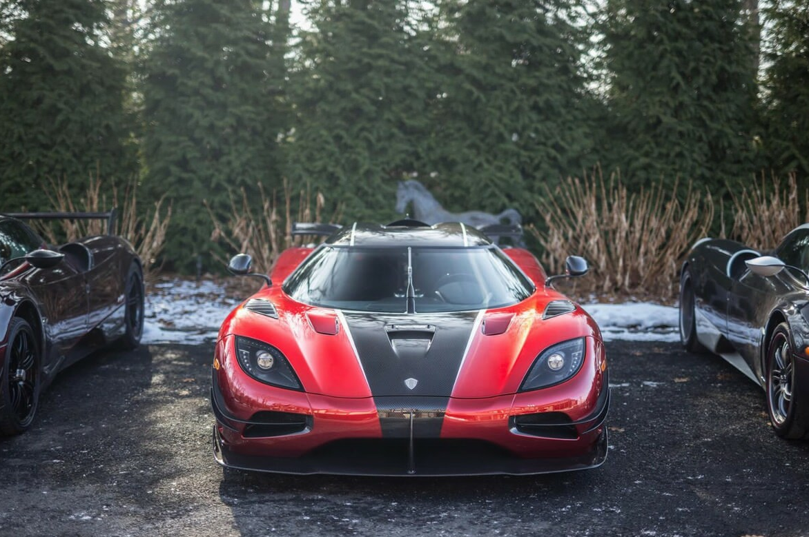 VMB x Miniature Planet 1:18 Koenigsegg Agera RS 'XS' - The King (Karosserie Red)