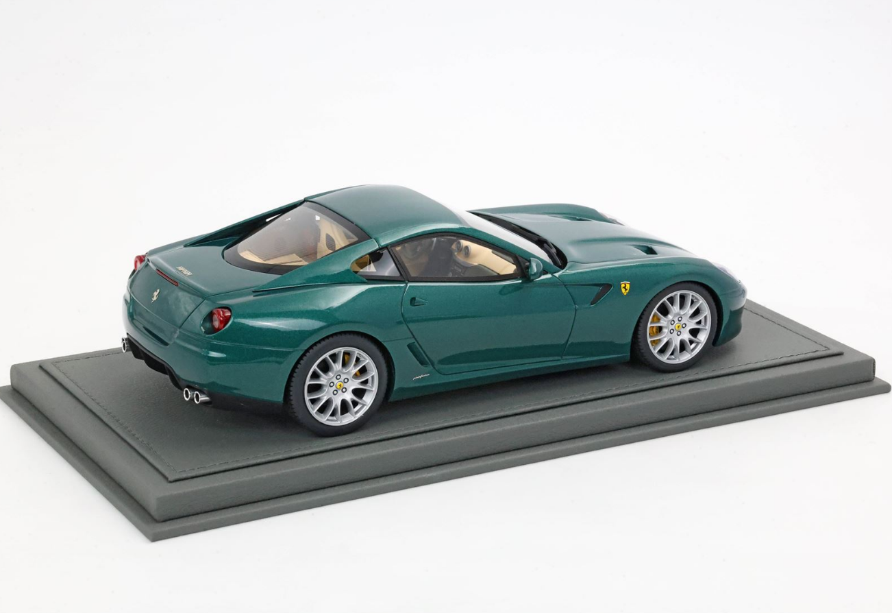 [PRE-ORDER] BBR 1:18 FERRARI 599 GTB FIORANO 2006 Tailor Made (Verde Pino)