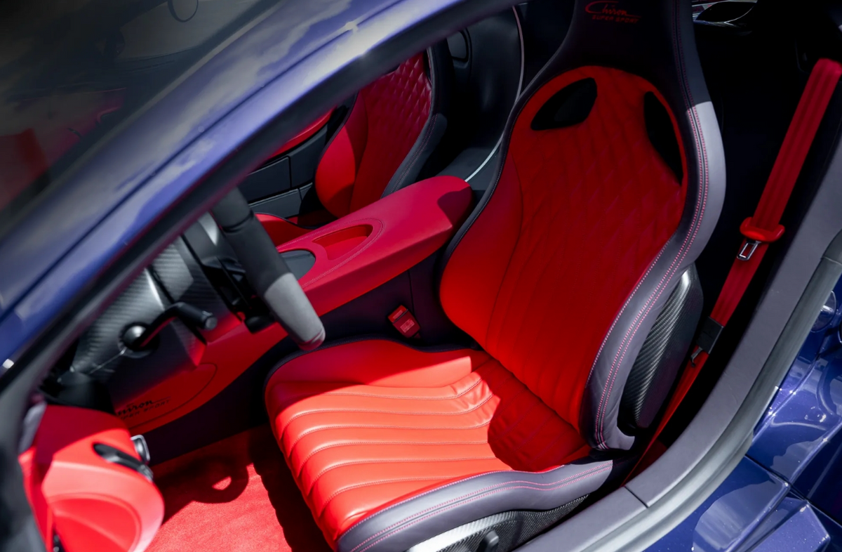 PREORDER 1:18 Bugatti Chiron Super Sport 'Go Baby'