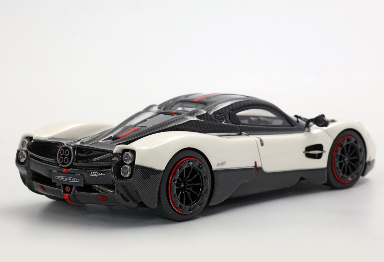 BBR 1:43 Pagani Utopia (Bianco Benny)