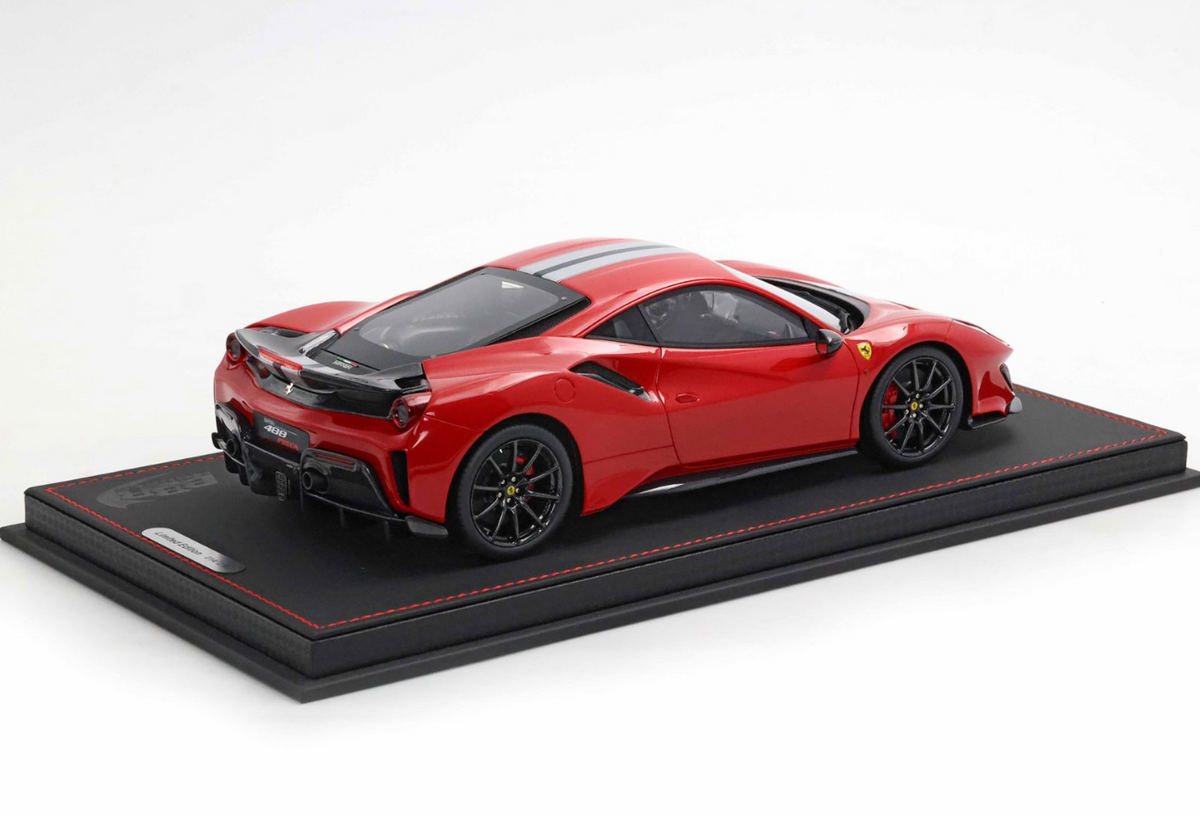 BBR 1:18 Ferrari 488 Pista (Metallic Rosso Corsa with Carbon wheels and wing)