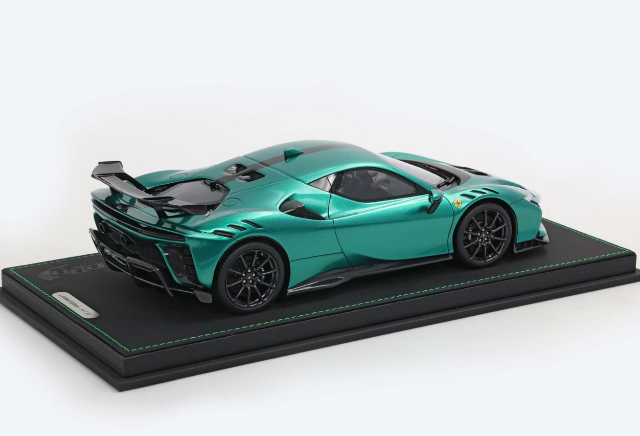 BBR 1:18 Ferrari SF90XX Stradale (Green Jewel)