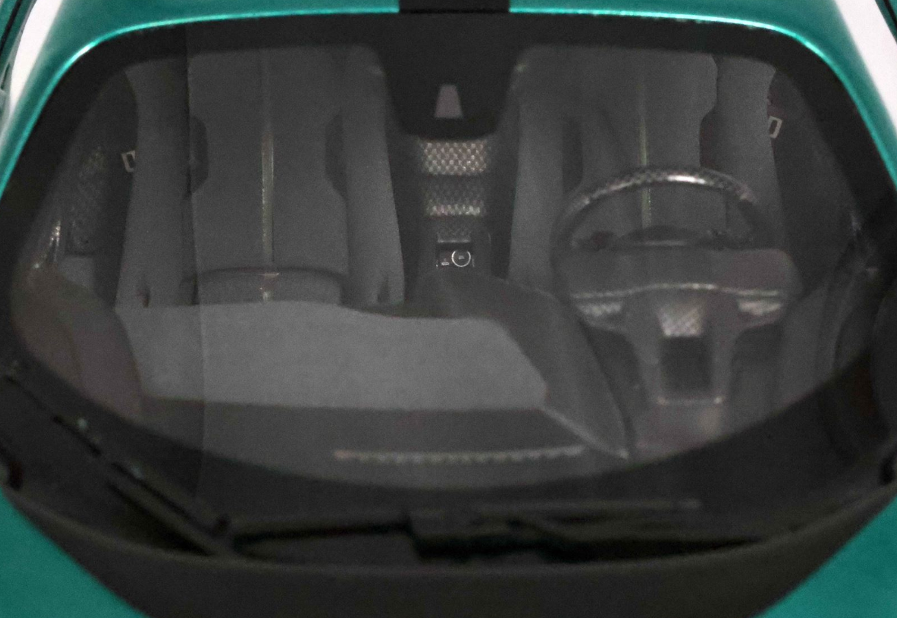 BBR 1:18 Ferrari SF90XX Stradale (Green Jewel)