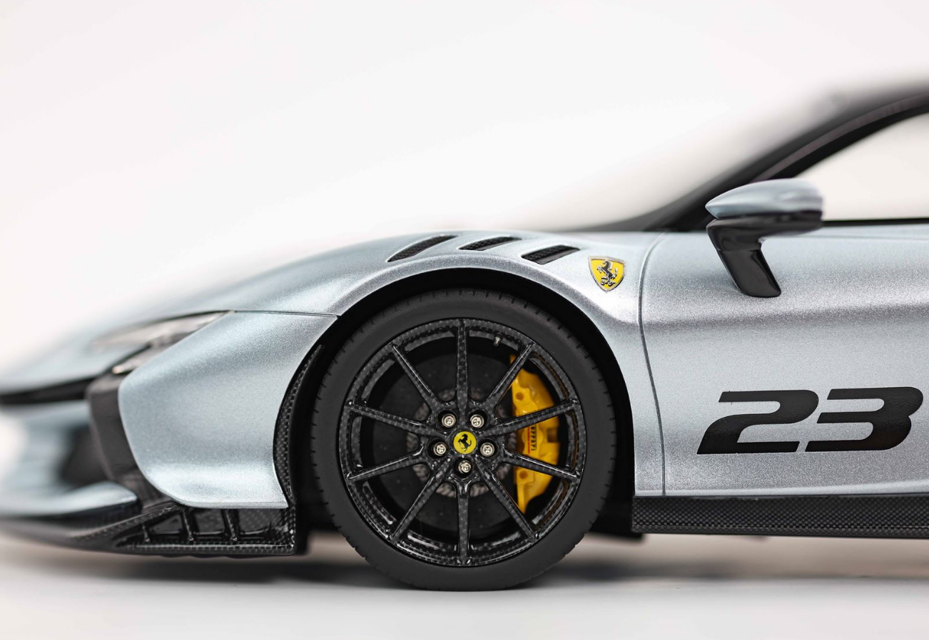 BBR 1:18 Ferrari SF90XX Stradale (Titan Gray)