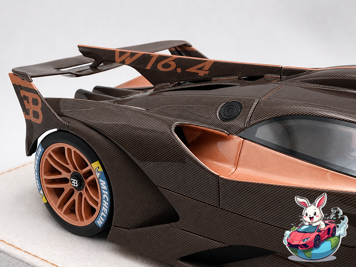 PREORDER Henson & Heaven 1:18 Bugatti Bolide (Brown Carbon) - Exclusive Model