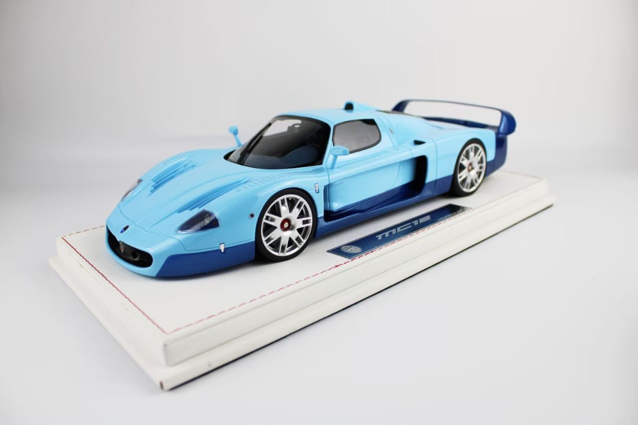 [PRE-ORDER] GL Model 1:18 Maserati MC12