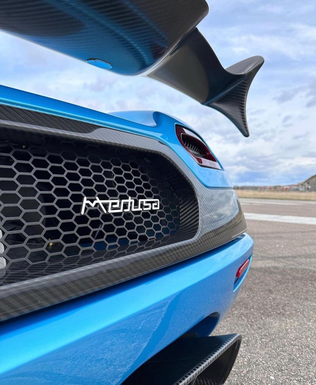 [PRE-ORDER] VMB x Miniature Planet 1:18 Koenigsegg Agera S+ Medusa