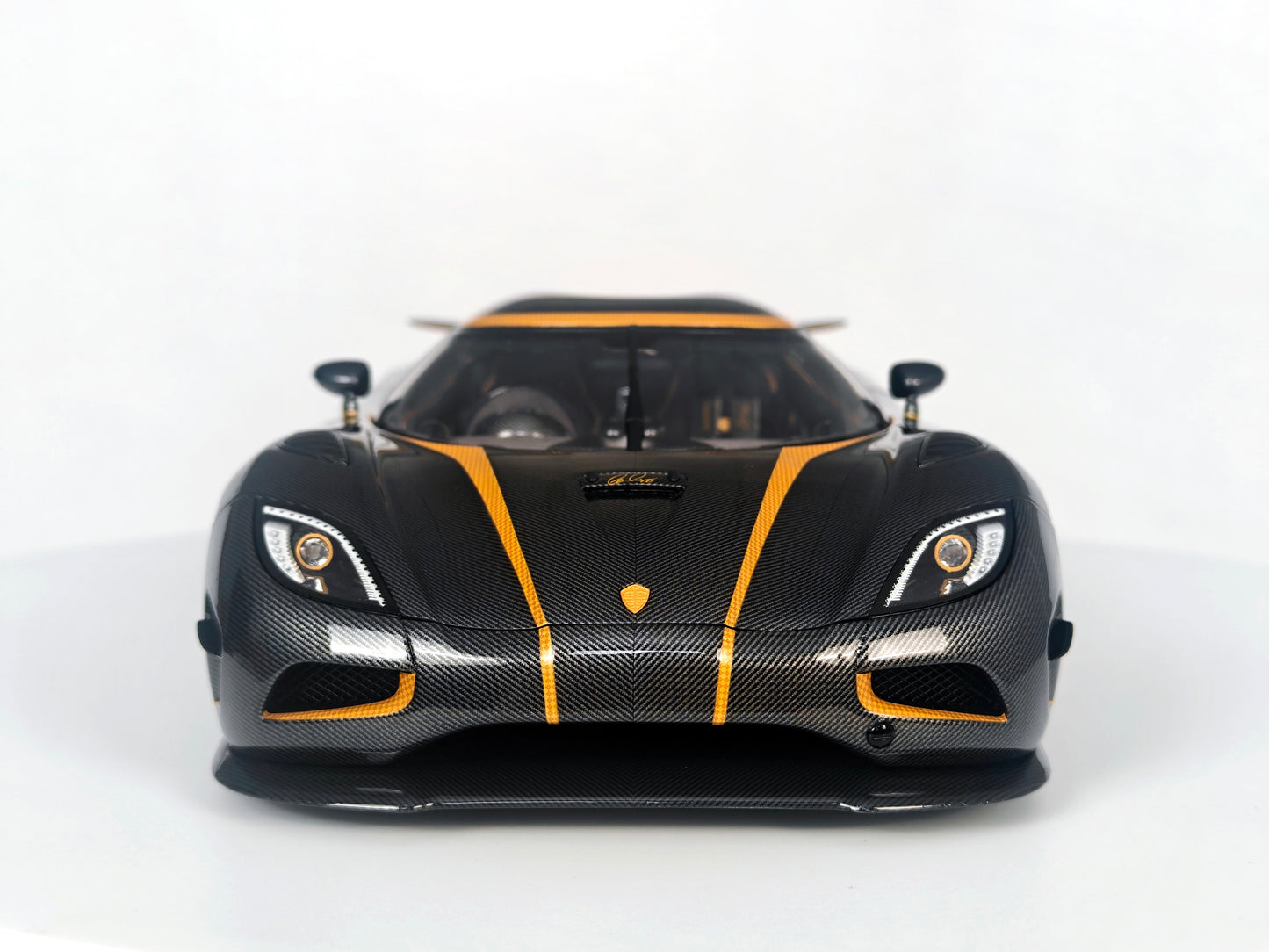 [PRE-ORDER] Frontiart 1:18 Koenigsegg Agera S Hundra