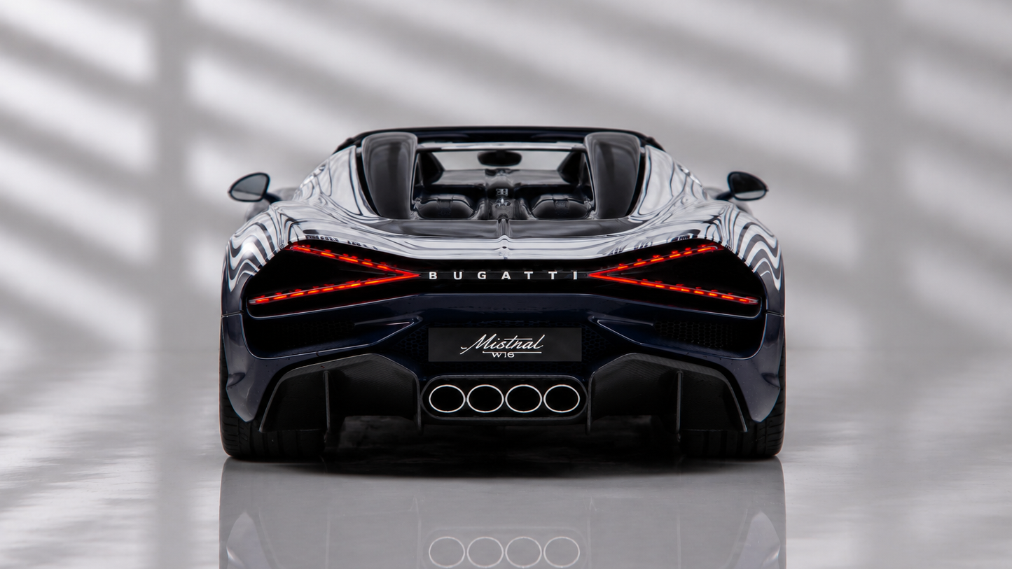 PREORDER 1:18 Bugatti Mistral W16 (LO'R BLANC)